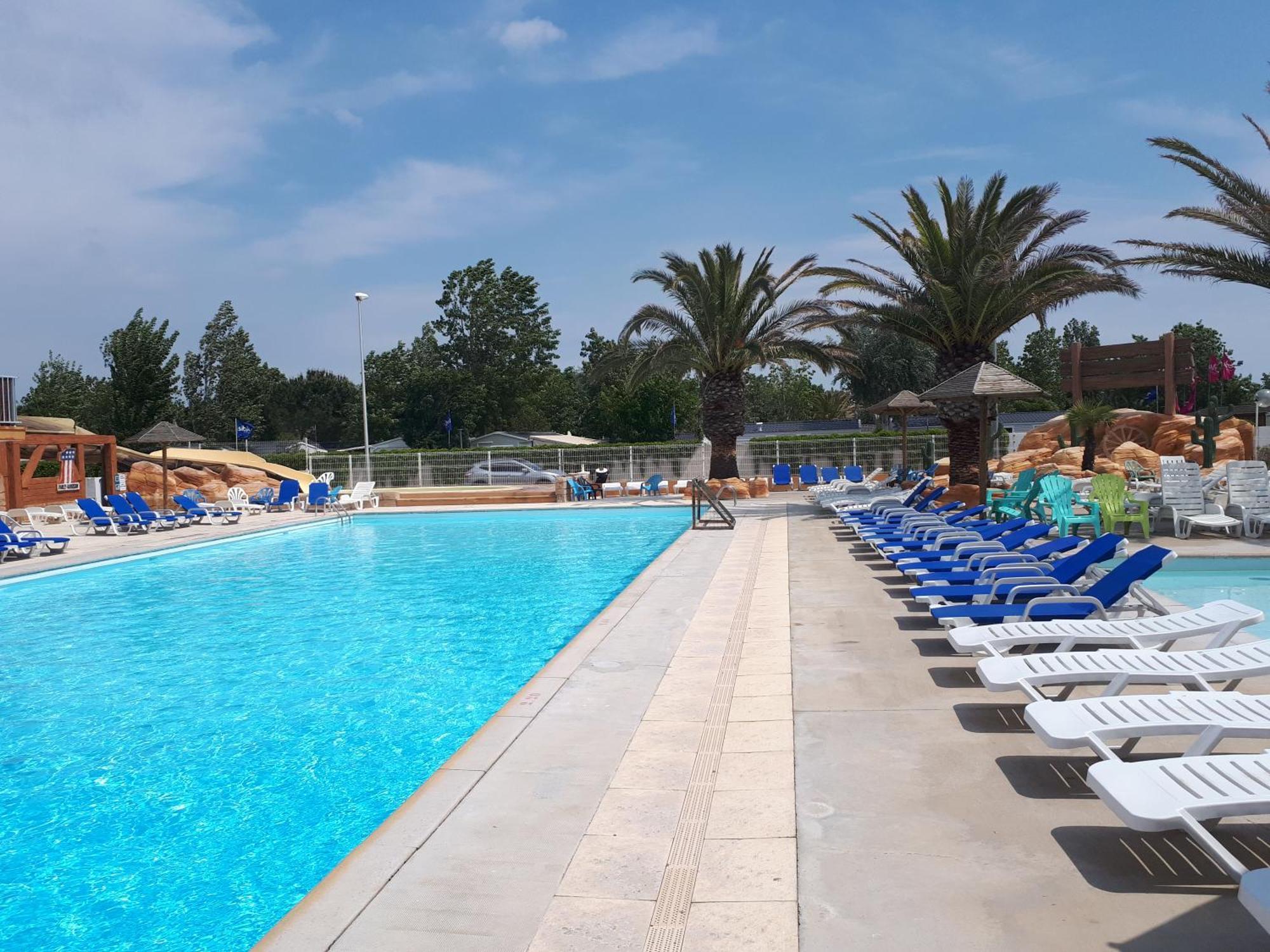Vias-Plage Camping Les Salisses Quality Holidays Eksteriør billede