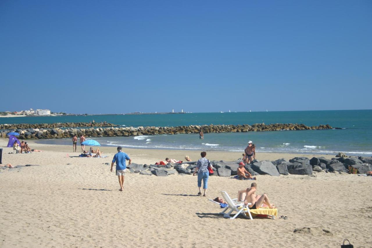 Vias-Plage Camping Les Salisses Quality Holidays Eksteriør billede